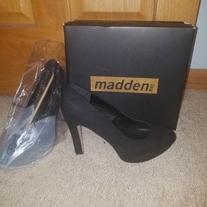 Madden NYC pumps
